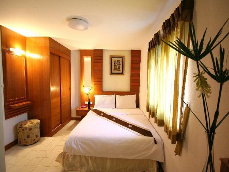 Pk Mansion Aparthotel Phuket Buitenkant foto